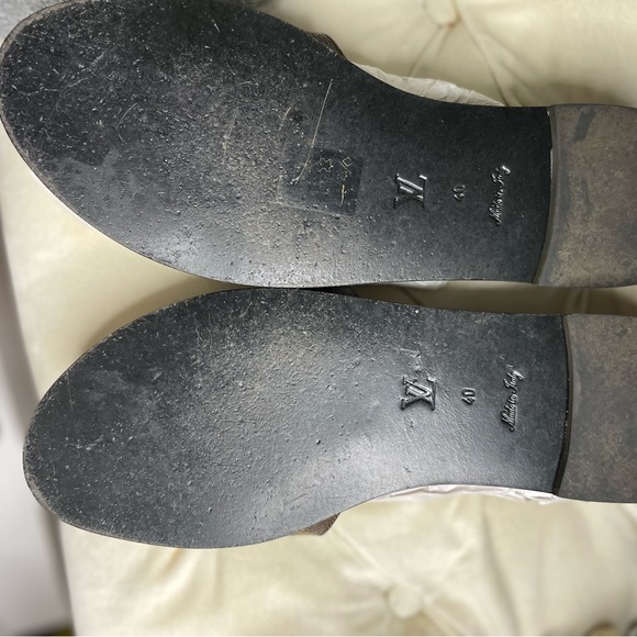 Louis Vuitton Brown Monogram Lock It Flat Mule Slide Size 40 1A64MN - Picture 7 of 7